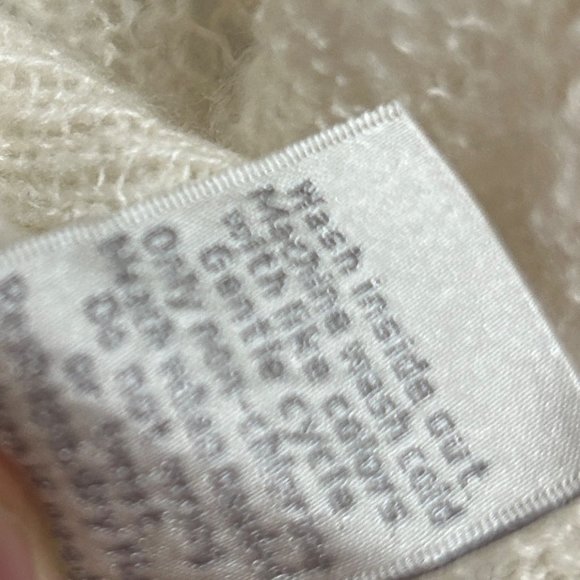 Lauren Conrad, white long sleeve, sheer crewneck sweater, women’s size medium 15 - Picture 4 of 5